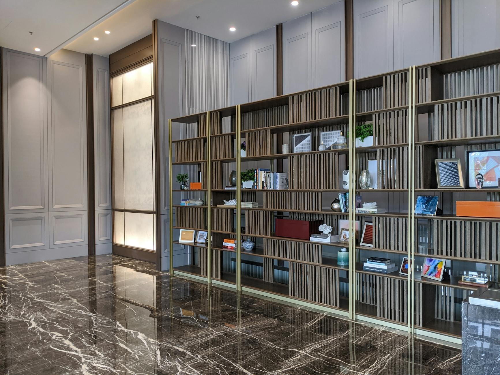 Apartment living room with elegant niche installation